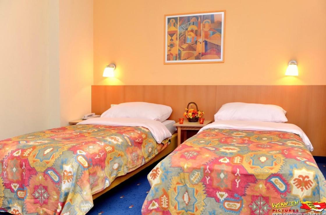 Bellis Hotel Sankt Urban Eksteriør bilde